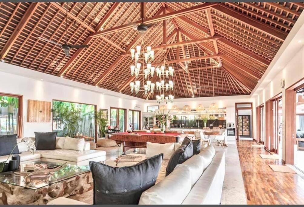 Villa Mimpi Nyata Canggu Esterno foto