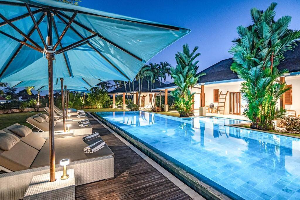 Villa Mimpi Nyata Canggu Esterno foto